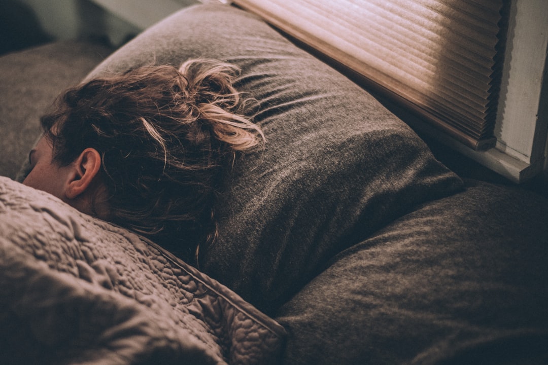 découvrez les secrets du deep sleep, le sommeil profond essentiel à votre bien-être. conseils, bienfaits, astuces pour mieux dormir et améliorer votre qualité de vie.
