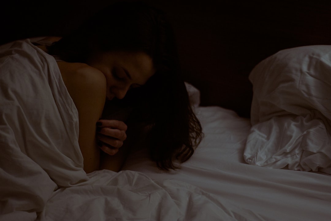découvrez tout sur l'insomnie : causes, symptômes et solutions pour retrouver un sommeil réparateur et améliorer votre qualité de vie.