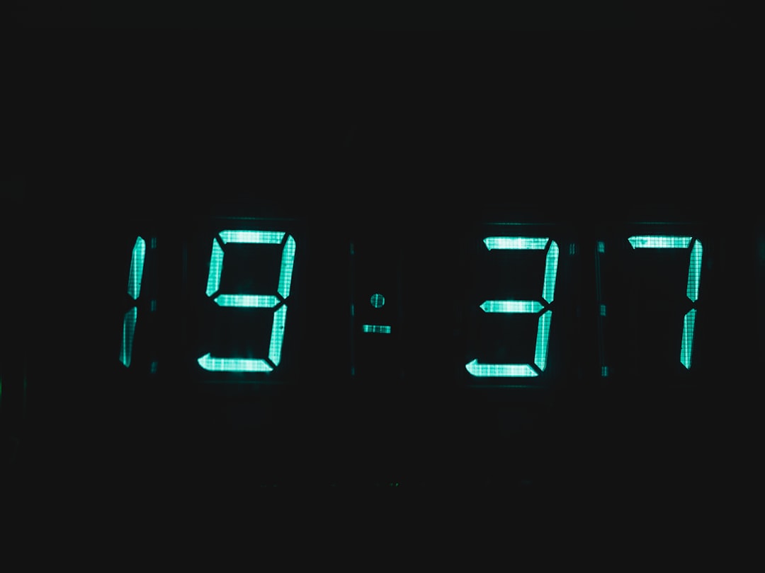 réveil efficace et motivant pour bien commencer la journée avec notre wake-up call personnalisé.
