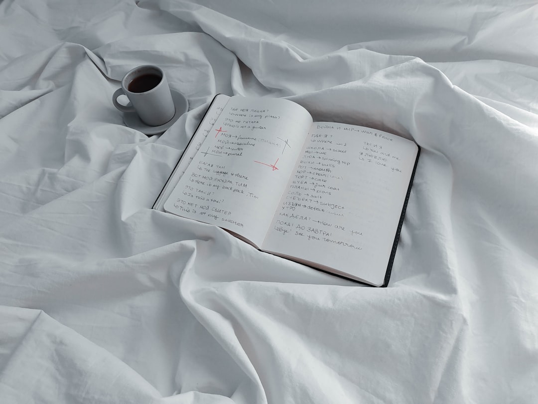 découvrez l'importance d'un wake-up call efficace pour bien démarrer votre journée et rester productif.